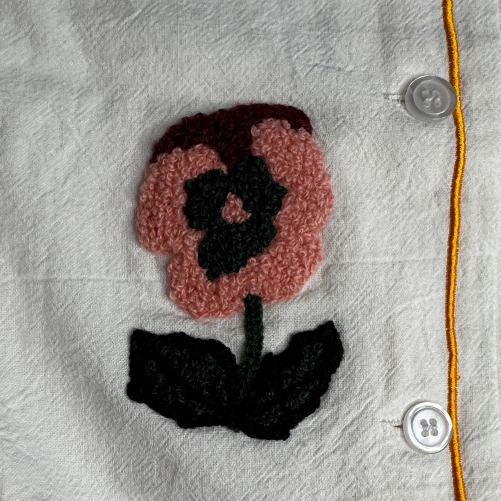 Cottagecore Festival White Short and Vest Set with Floral Embroidery - Picture 7 of 11